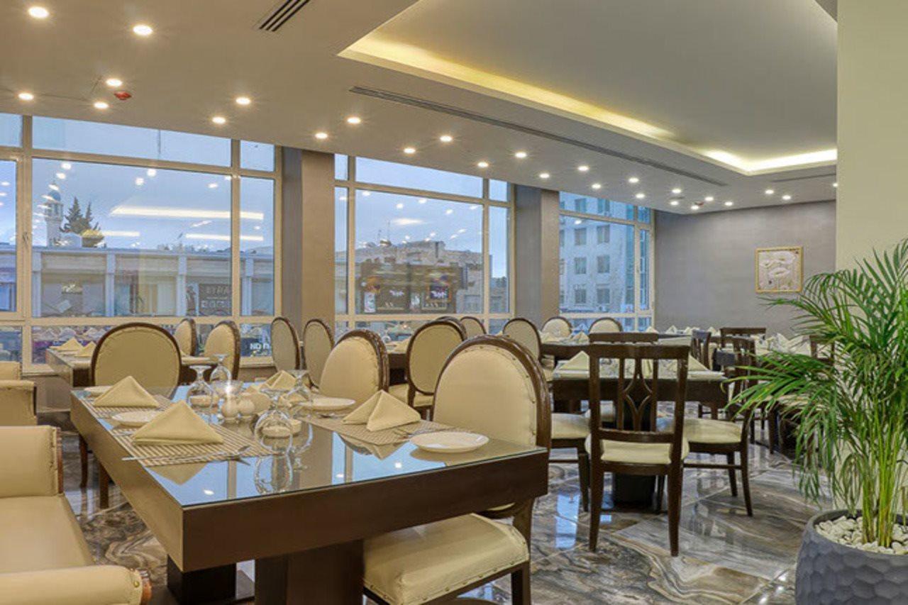 Carnival Hotel Амман Экстерьер фото